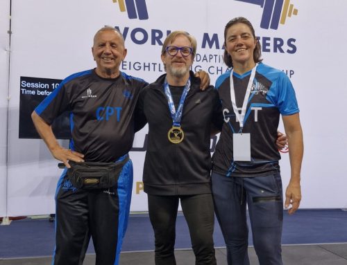 Lorenzo Roldán, campeón del mundo máster de halterofilia en Atenas; bronce para Elisabeth Rodrigues